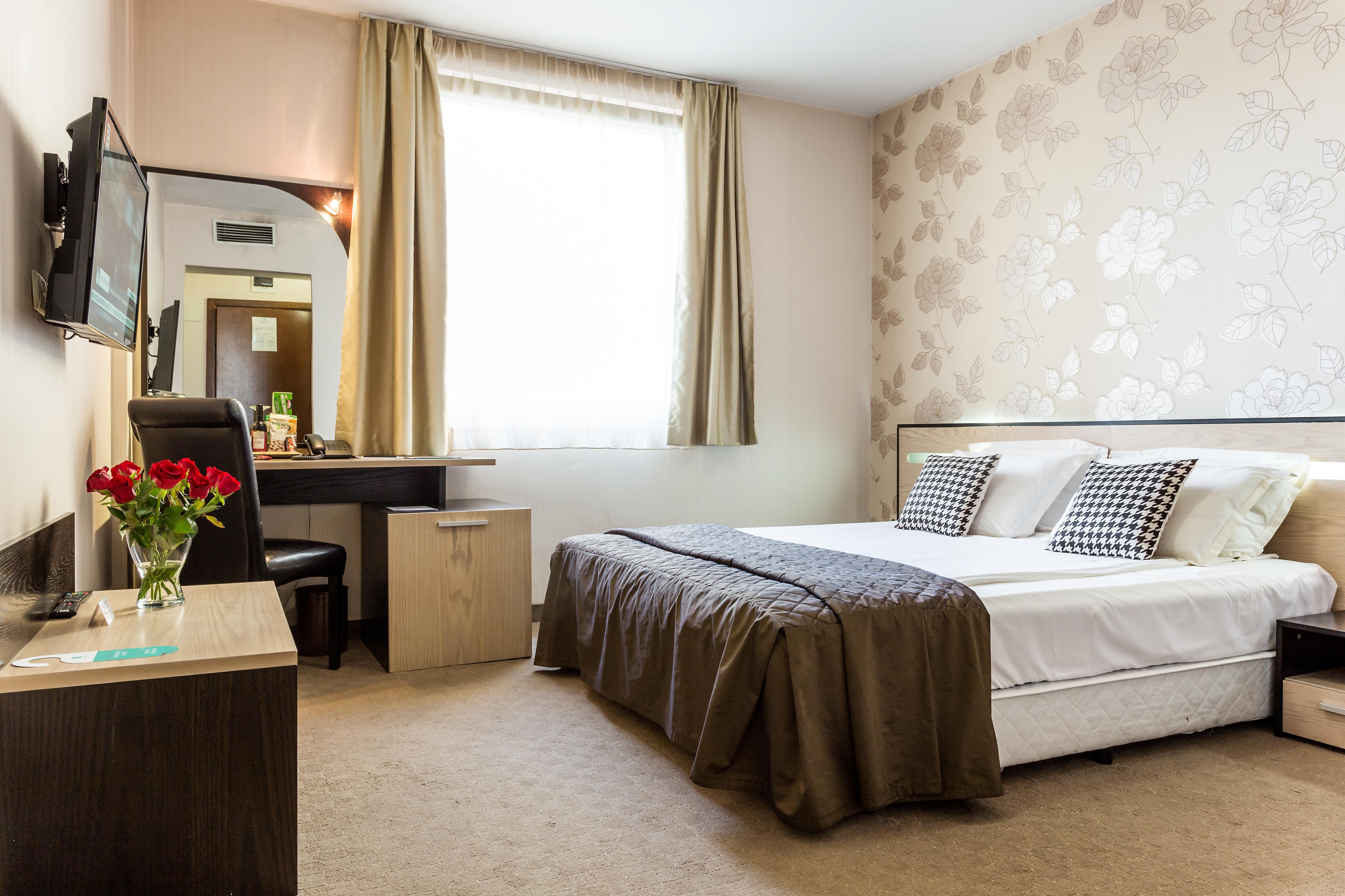 City Avenue Hotel By Hmg-Free Parking-Free Wi-Fi Sofia Exterior photo
