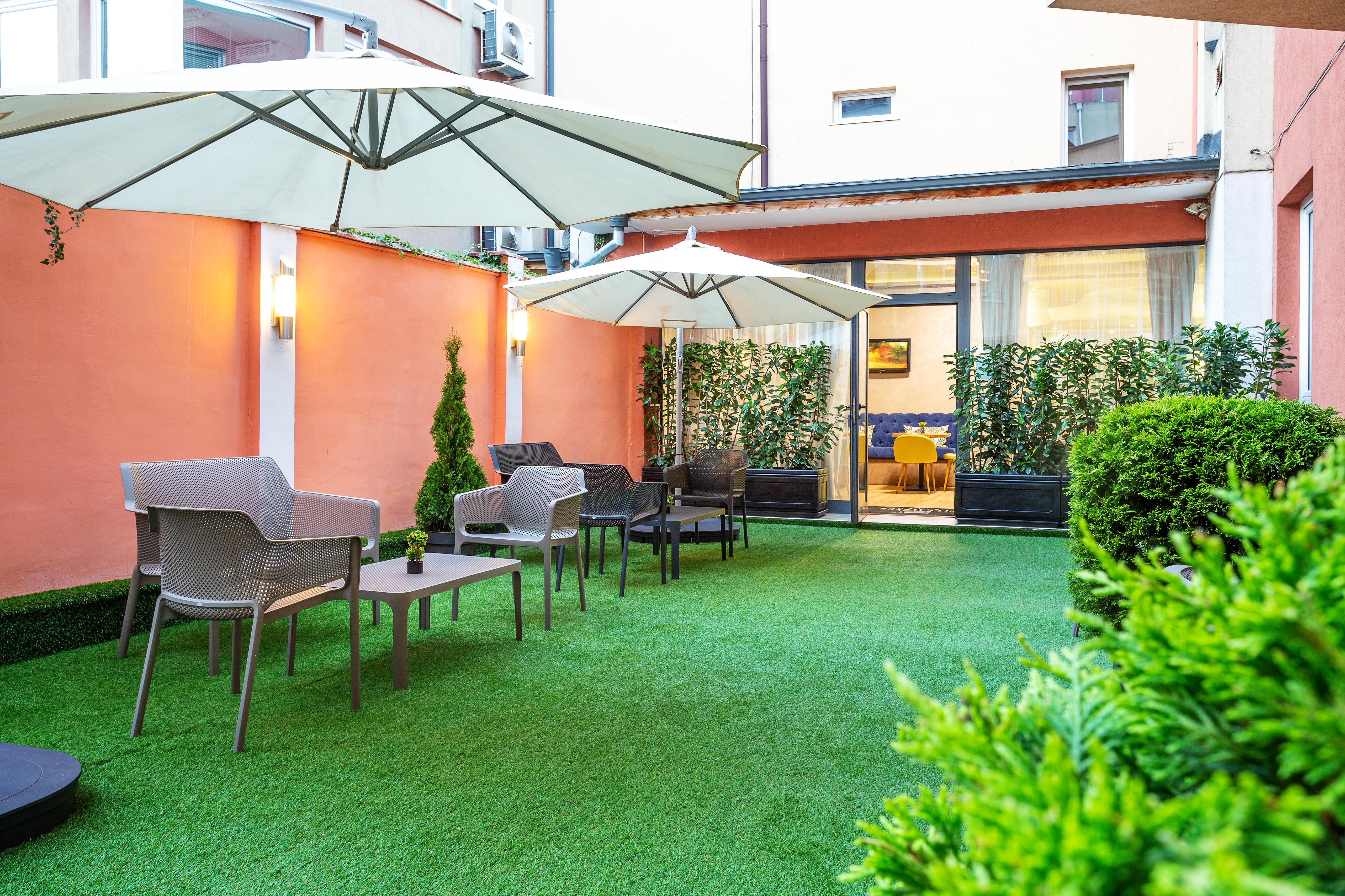 City Avenue Hotel By Hmg-Free Parking-Free Wi-Fi Sofia Exterior photo